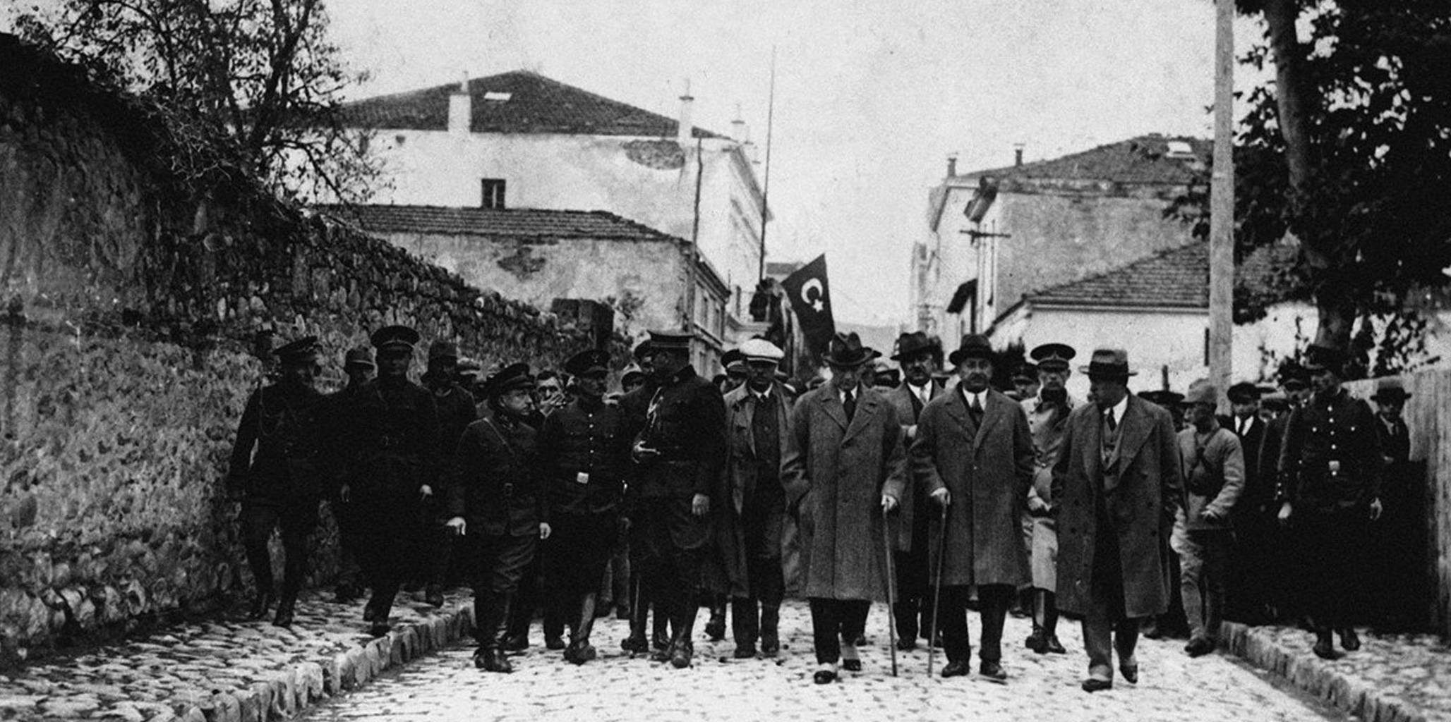 ATATÜRK-18