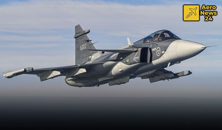 Ukrayna, İsveç yapımı Gripen savaş uçaklarını filosuna katıyor