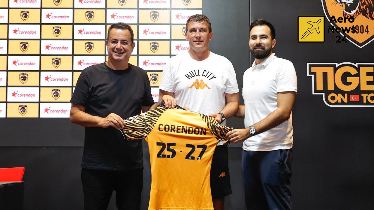 Corendon Airlines Hull City-1