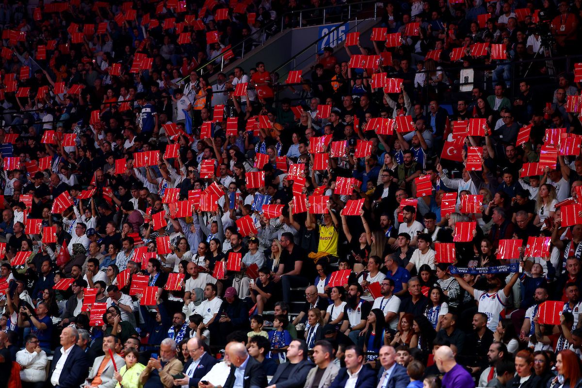Anadolu Efes V Bayern Münih 25 26 Sezonu (4)