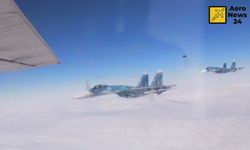 Rusya ve Batılı ülkelerin savaş uçakları karşı karşıya geldi!