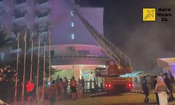 Antalya'da Korkutan Otel Yangını