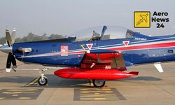 Hindistan’da eğitim uçağı düştü: Pilot son anda kurtuldu