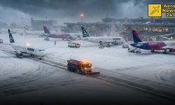 Şiddetli kar yağışı uçak seferlerini de etkiledi