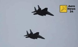 Savaş uçakları havada fotoğraf yüzünden çarpışmış