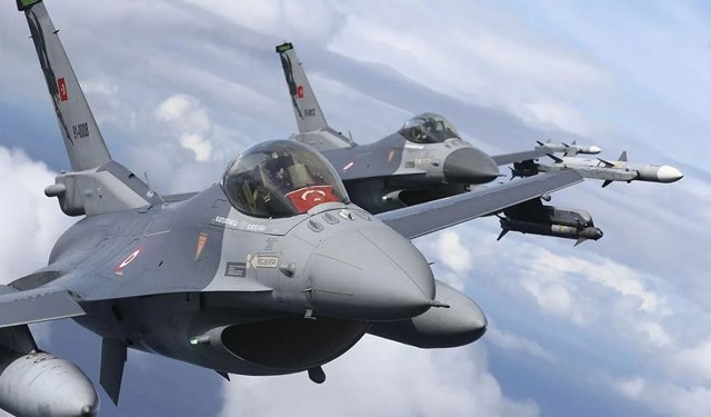 Dezenformasyonla Mücadele Merkezi: “Antalya’da yoğun F-16 uçuşu iddiası doğru değil”