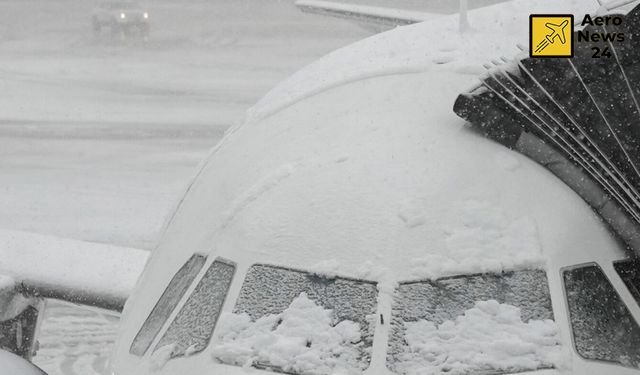 Van’da yoğun kar ve sis hayatı durma noktasına getirdi: Uçuşlar rötar yaptı