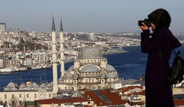 Türkiye’ye İlk Aylarda 4 Milyondan Fazla Turist Geldi: Zirvede İran Var