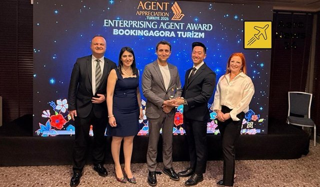 BookingAgora’ya Singapore Airlines’tan “Enterprising Agent” Ödülü