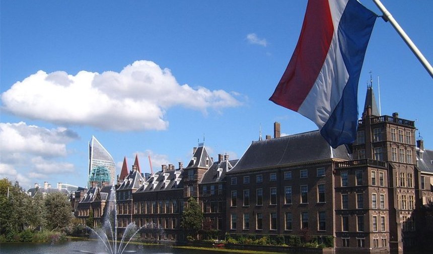 Hollanda’da uçuş vergisi rekor kıracak: AB ortalamasının 8 katı