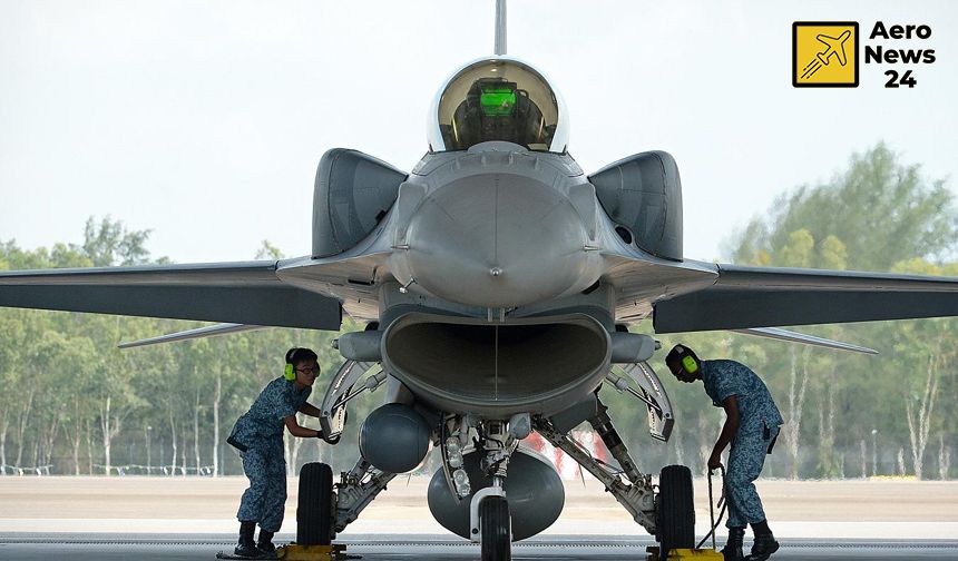SİNGAPUR F-16 SAVAŞ UÇAKLARI İLE UÇUŞLARINA DEVAM EDECEK