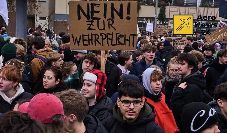 Almanya’da öğrencilerden boykot: “Savaşa değil geleceğe yatırım”