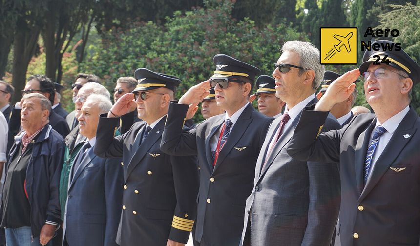 Hava şehitleri Edirnekapı Şehitliği’nde anıldı