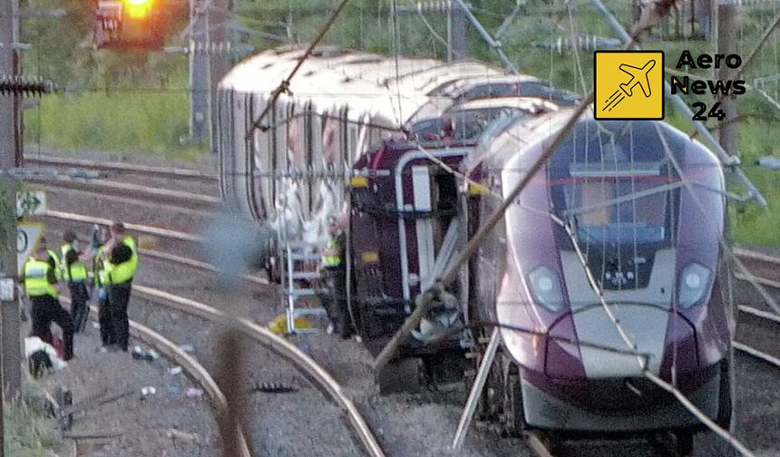 İngiltere'de İki Yolcu Treni Çarpıştı: 1 Ölü, 89 Yaralı