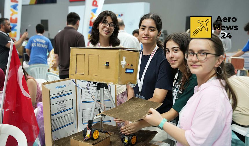 Milli Teknoloji Hamlesi'nin Genç Temsilcileri Uzay Yaşamını Tasarlıyor