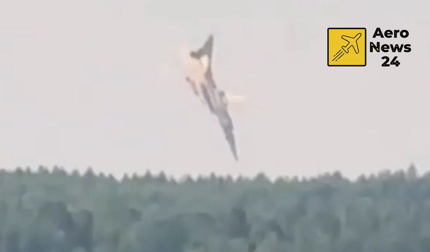 Rusya'da Tu-22M3 Bombardıman Uçağı Düştü: Mürettebat Paraşütle Kurtuldu