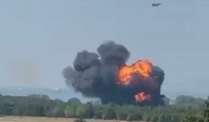 Yalova’da F-16 eğitim uçağı düştü