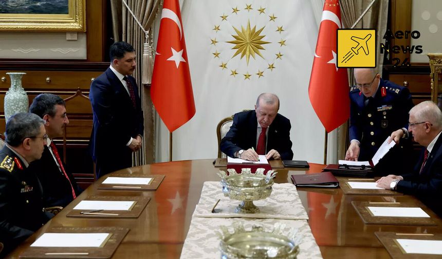 YAŞ kararları açıklandı: 25 general ve amiral terfi etti, 69 albay generalliğe yükseldi